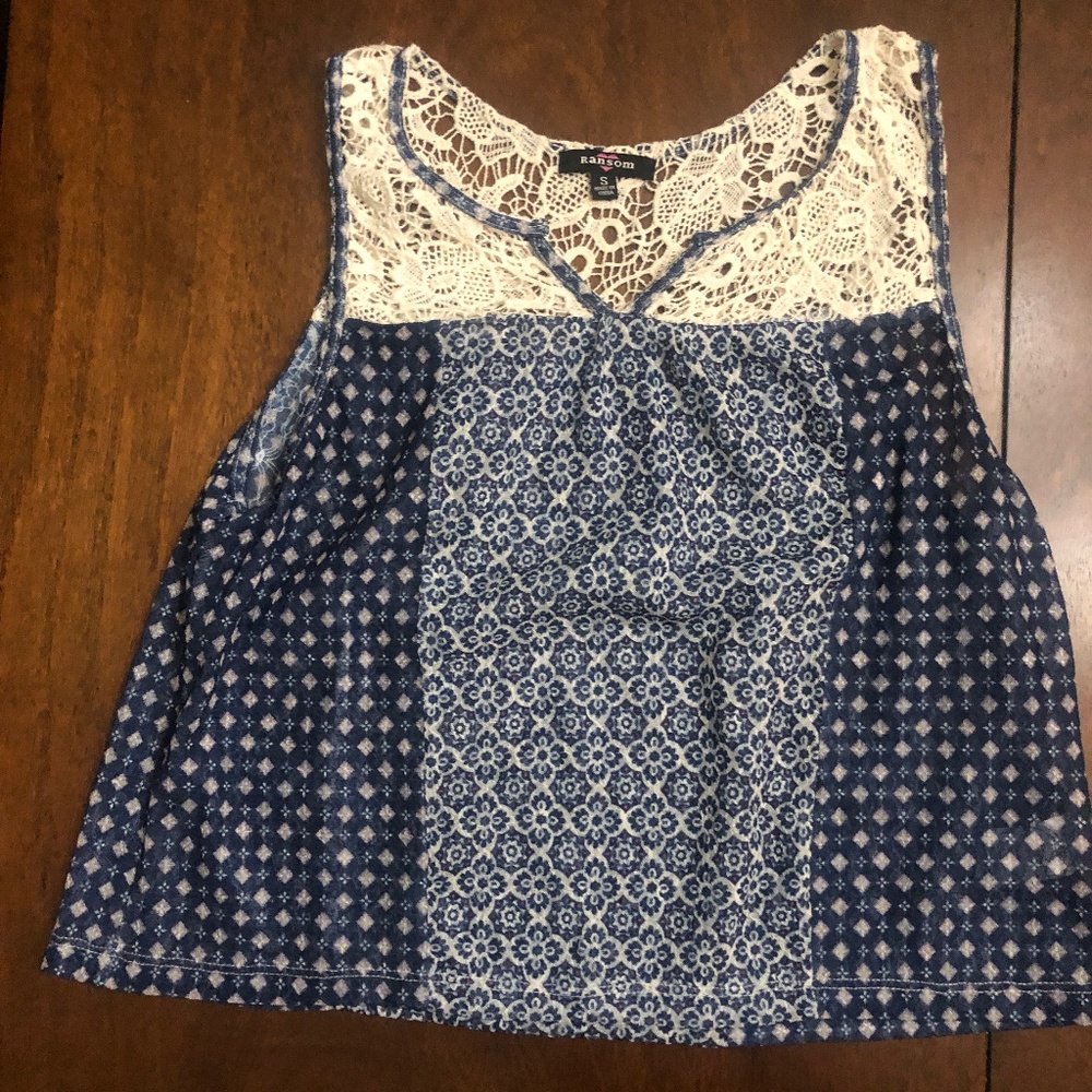 Cute Boho Ransom Lace Top!! - Picture 5 of 5